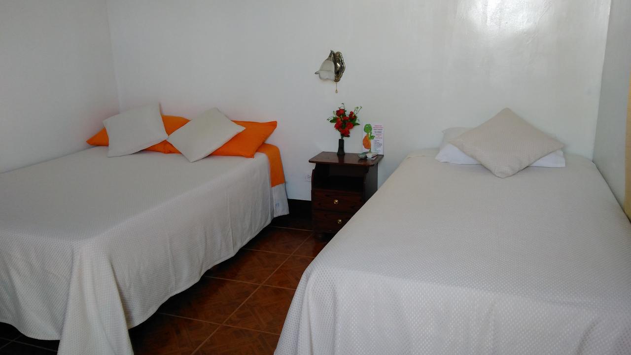 Hospedaje Mother Fanny Puerto Villamil Exterior foto